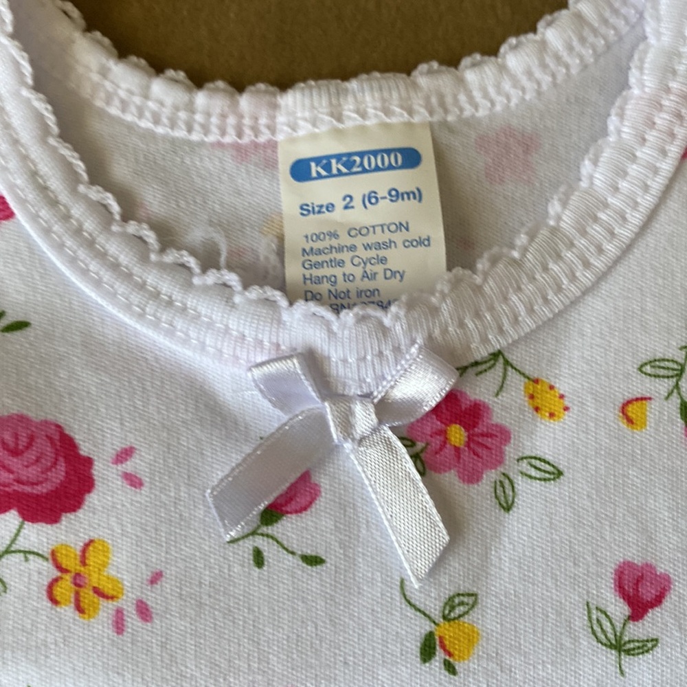 Baby girl tank top size 6-9 months